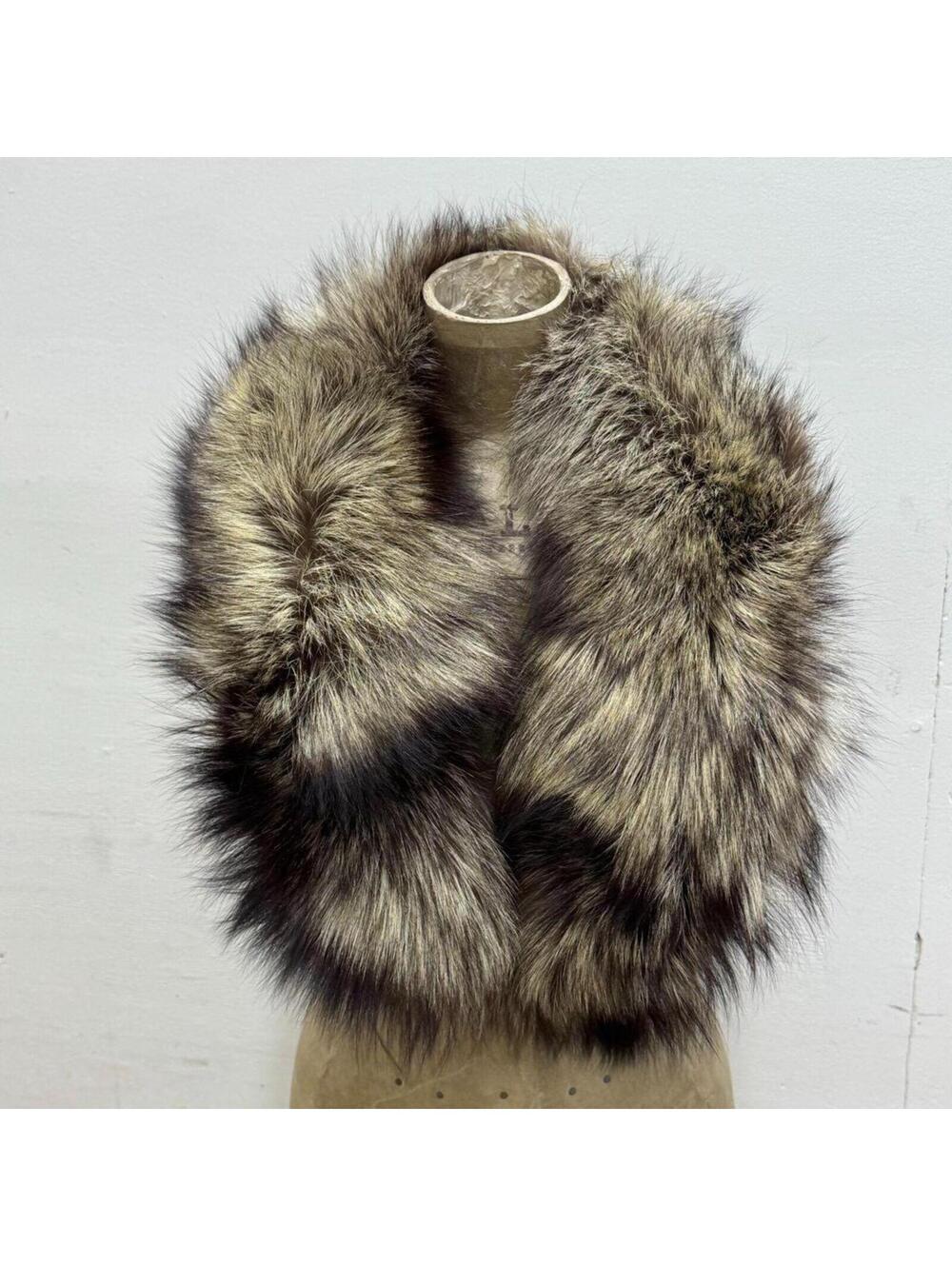 Vintage Silver Fox Fur Statement Collar